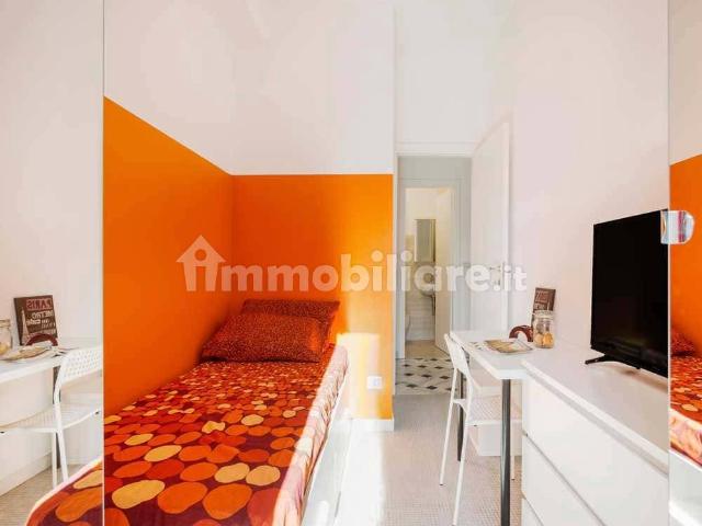 Stanza in affitto in appartamento viale Tunisia, Milano