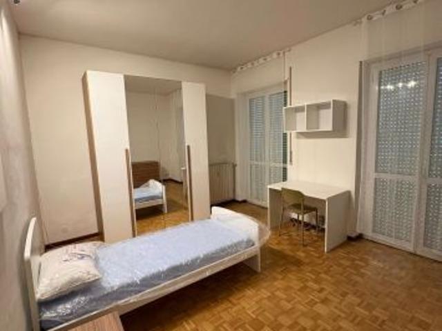 STANZA in affitto studente/lavoratore PAVIA