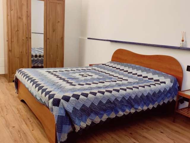 Stanza in appartamento con 2 camere da letto in affitto a Campo di Marte