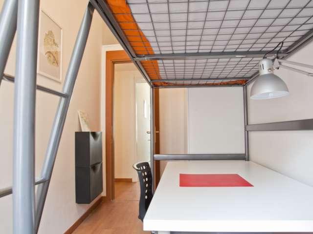 Stanza in appartamento condiviso a Trieste, Roma