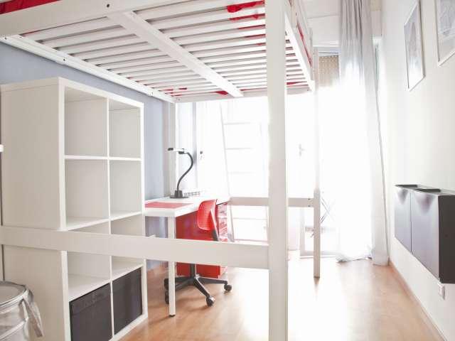 Stanza in appartamento condiviso a Trieste, Roma
