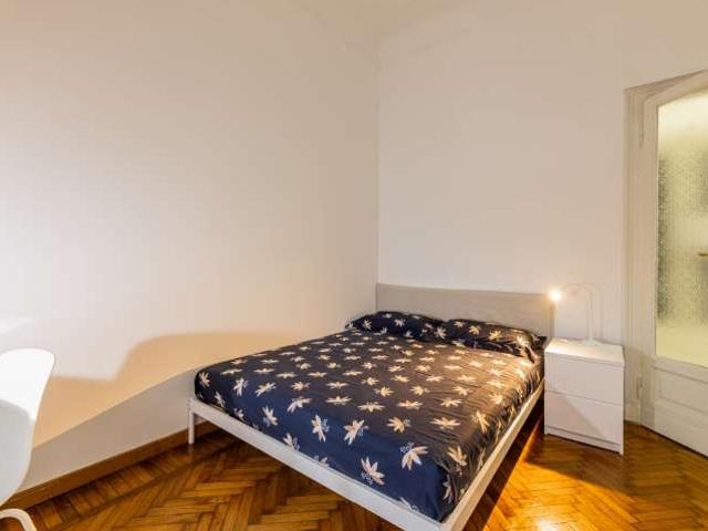 Stanza in appartamento condiviso con 3 camere da letto in affitto a Maciachini