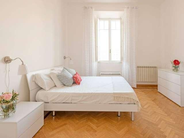 Stanza in appartamento condiviso con 3 camere da letto nel Rione Celio, Roma