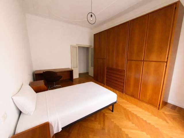 Stanza in appartamento condiviso con 2 camere da letto in affitto a Loreto