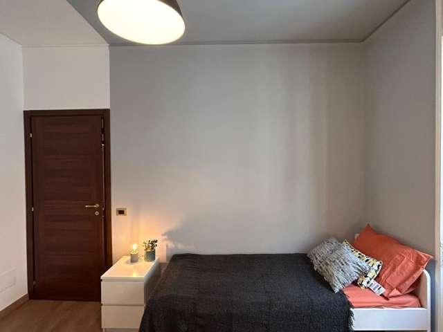 Stanza in appartamento condiviso con 5 camere da letto in affitto a Brescia Antica