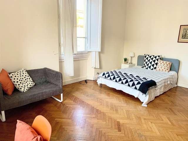 Stanza in appartamento condiviso con 8 posti letto in affitto, Campo di Marte, Firenze