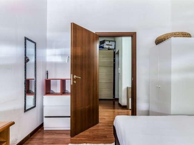 Stanza in appartamento condiviso di 4 camere da letto, Maciachini Maggiolina