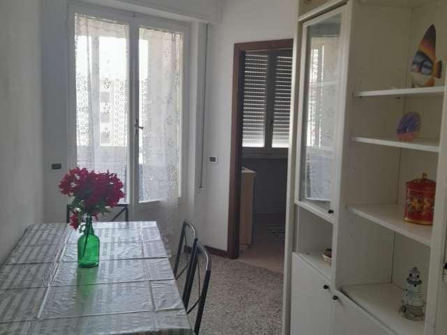 Stanza in appartamento condiviso in affitto a Casal Bertone, Roma