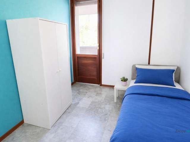 Stanza in appartamento condiviso in affitto a Cirenaica, Bologna