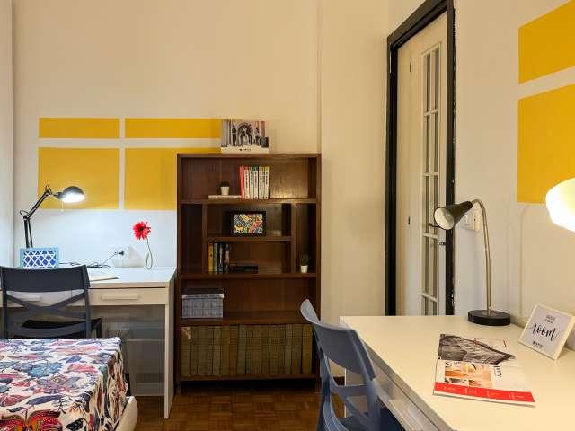 Stanza in appartamento condiviso in affitto a Baggio, Milano