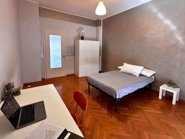 Stanza in appartamento condiviso in affitto a Barriera di Milano, Torino