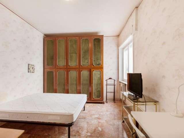 Stanza in appartamento condiviso in affitto a Garbatella, Roma