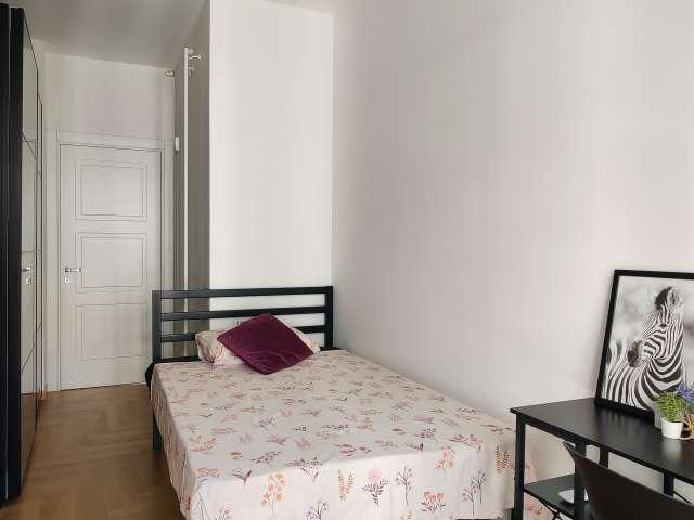 Camera in affitto in appartamento condiviso con 3 posti letto a Ghisolfa, Milano