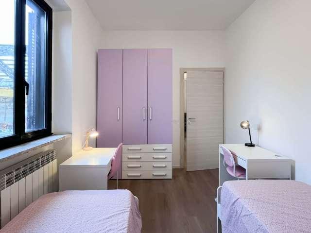 Stanza in appartamento condiviso in affitto a Greco, Milano