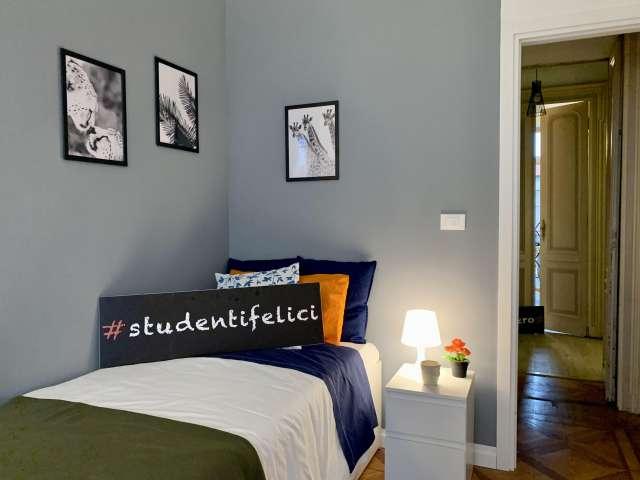Stanza in appartamento condiviso in affitto a La Crocetta, Torino