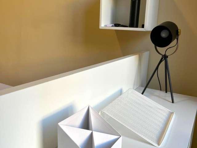 Stanza in appartamento condiviso in affitto a La Crocetta, Torino