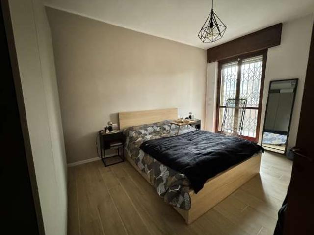 Stanza in appartamento condiviso in affitto a Mecenate, Milano