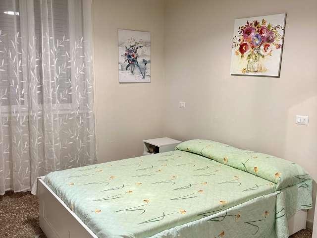 Stanza in appartamento condiviso in affitto a Nomentano, Roma