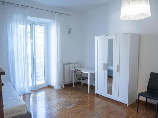 Stanza in appartamento condiviso in affitto a Portuense, Roma