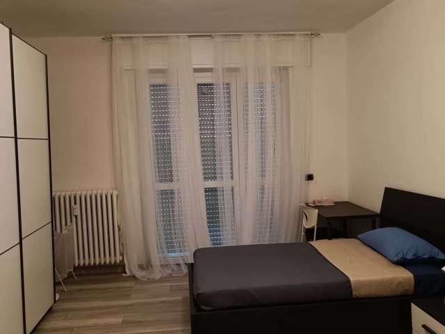 Stanza in appartamento condiviso in affitto a Quarto Oggiaro