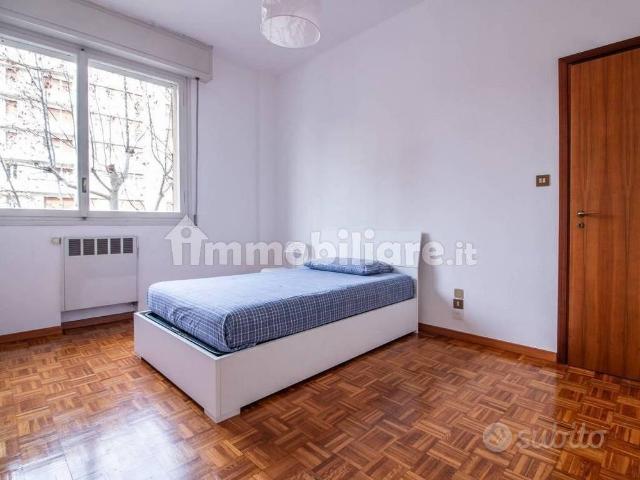 Stanza in appartamento di 15 m² a Bologna