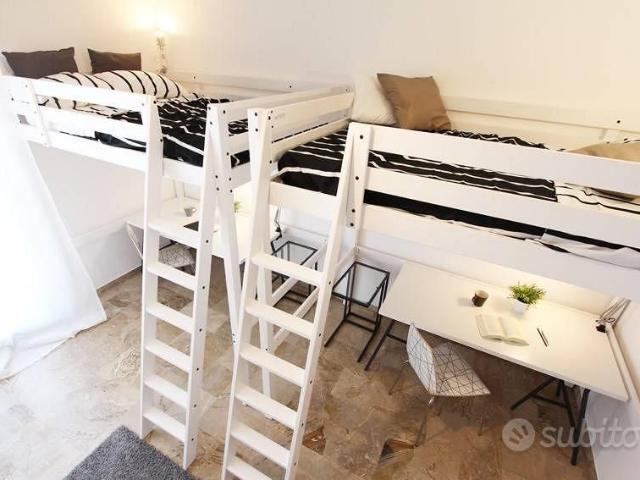 Stanza in appartamento di 120 m² a Venezia