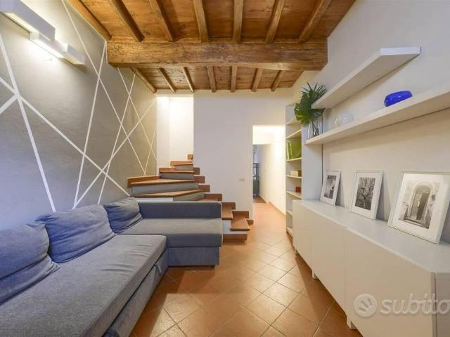 Stanza in appartamento di 12 m² a Firenze