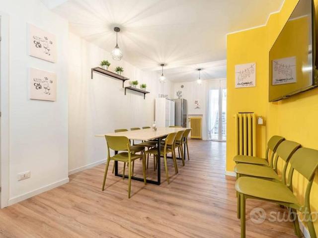 Stanza in appartamento di 200 m² a Padova