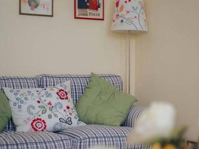 Stanza in appartamento di 300 m² a Roma