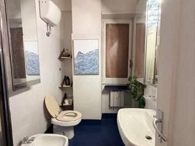 Stanza in appartamento di 40 m² a Roma