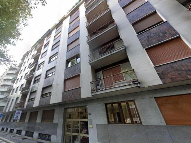Stanza in appartamento in affitto a Torino