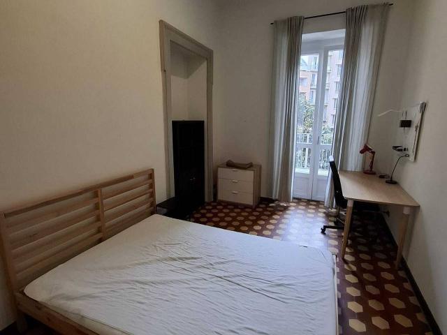 Stanza in appartamento in affitto a Torino