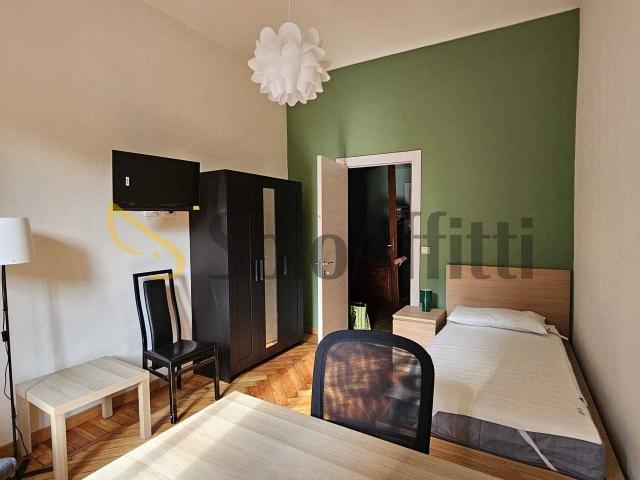 Stanza in appartamento in affitto a Torino