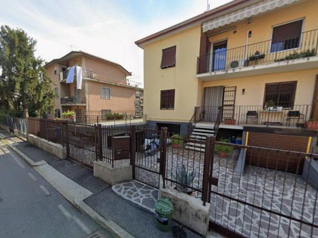 Stanza in appartamento in affitto a Bergamo