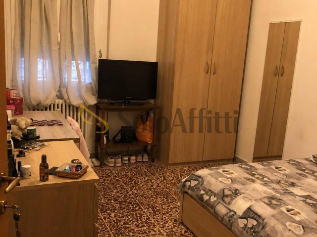 Stanza in appartamento in affitto a Bologna