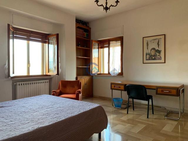 Stanza in appartamento in affitto a Catanzaro