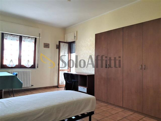 Stanza in appartamento in affitto a Catanzaro
