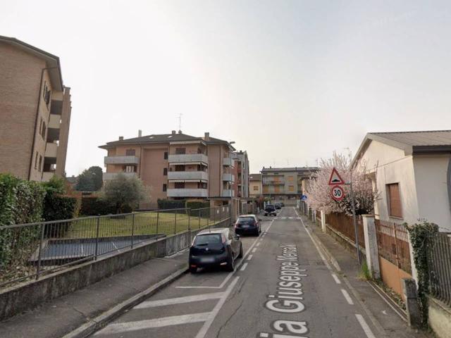 Stanza in appartamento in affitto a Cesano Maderno