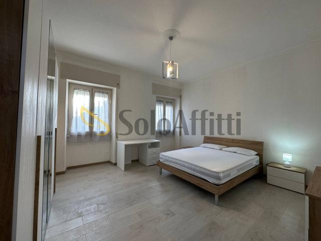 Stanza in appartamento in affitto a Latina