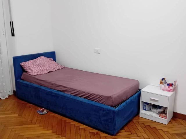 Stanza in appartamento in affitto a Milano