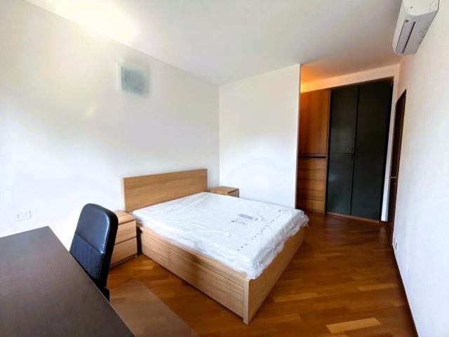 Stanza in appartamento in affitto a Milano