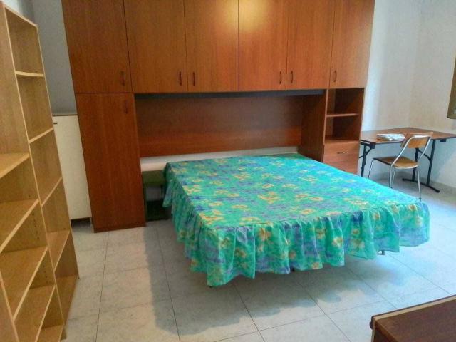 Stanza in appartamento in affitto a Milano