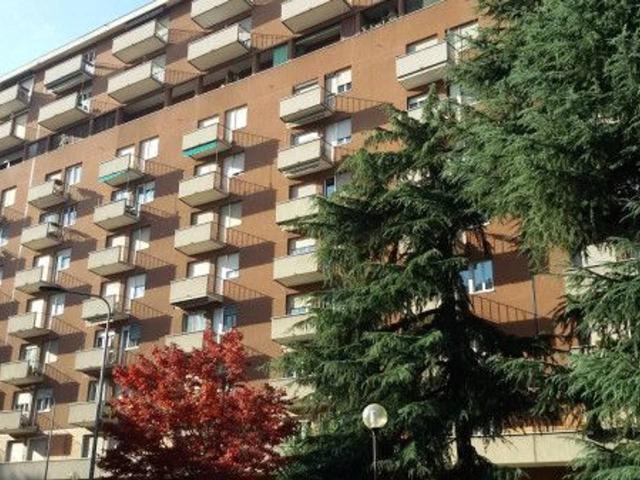 Stanza in appartamento in affitto a Milano