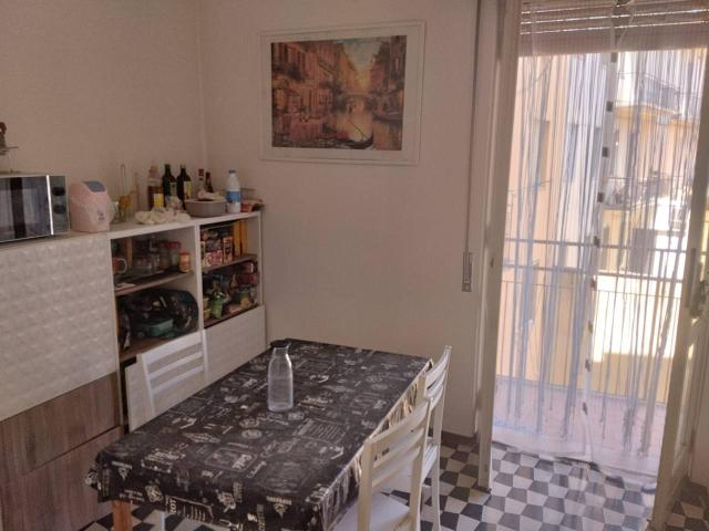 Stanza in appartamento in affitto a Pavia
