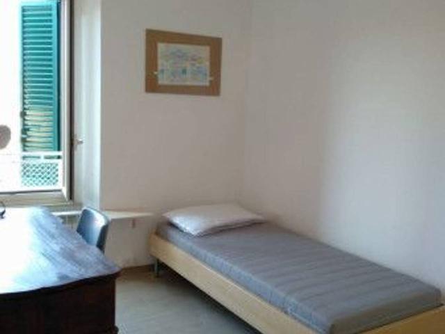 Stanza in appartamento in affitto a Perugia