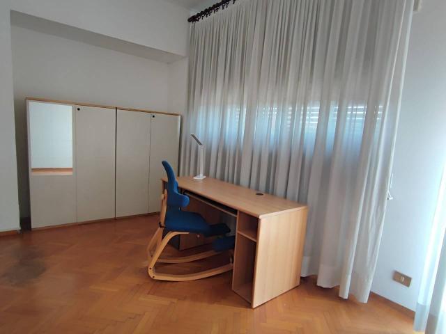 Stanza in appartamento in affitto a Piacenza
