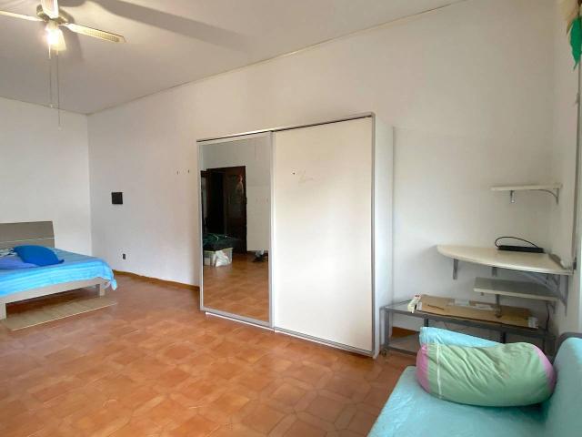 Stanza in appartamento in affitto a Roma
