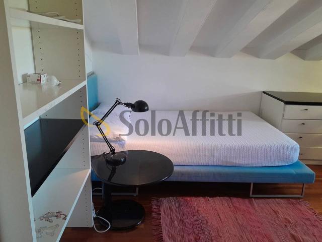 Stanza in appartamento in affitto a Siena