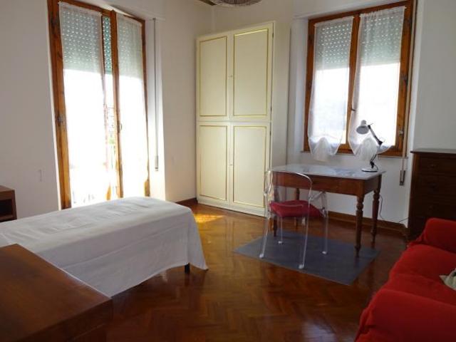 Stanza in appartamento in affitto a Siena