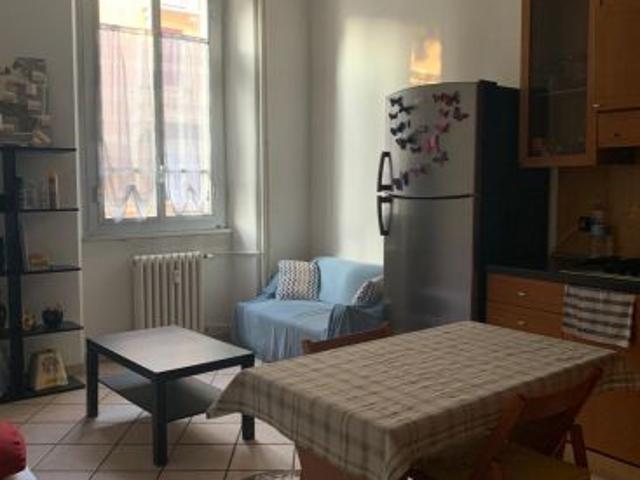 Stanza in via Aselli 14